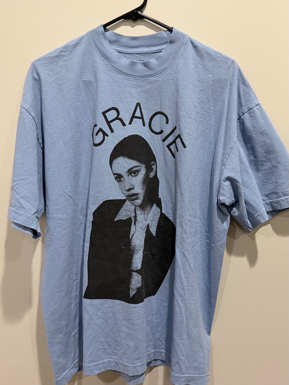 Gracie Graphic Tee in Light Blue